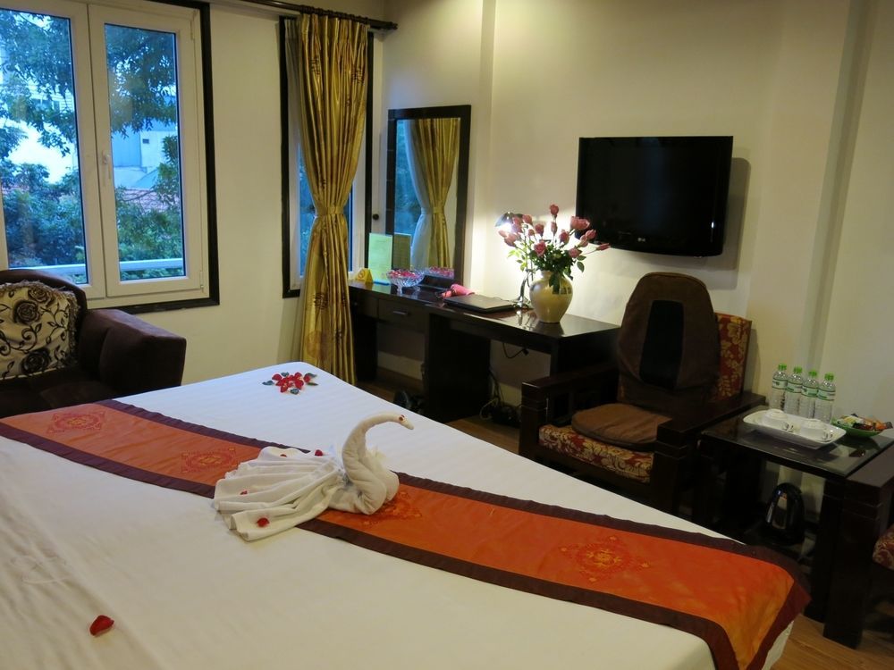 Aquarius Grand Hotel Hanoi Exterior photo